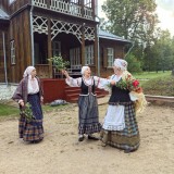 Таццяна Ліхачова, Галіна Букаціна, Раіса Грыбовіч Таццяна Ліхачова, Галіна Букаціна, Раіса Грыбовіч